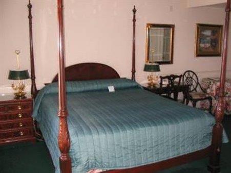 Tally Ho Inn Carmel-by-the-Sea Bilik gambar